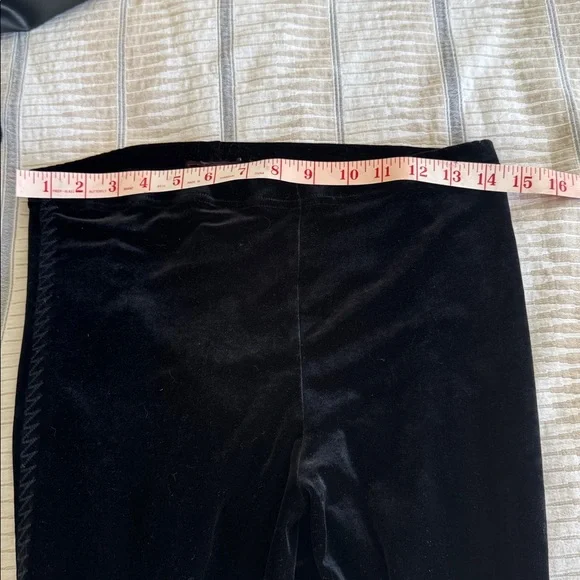 Johnny Was Stretch Velvet Embroidered Black Pants Size S - Picture 9 of 9